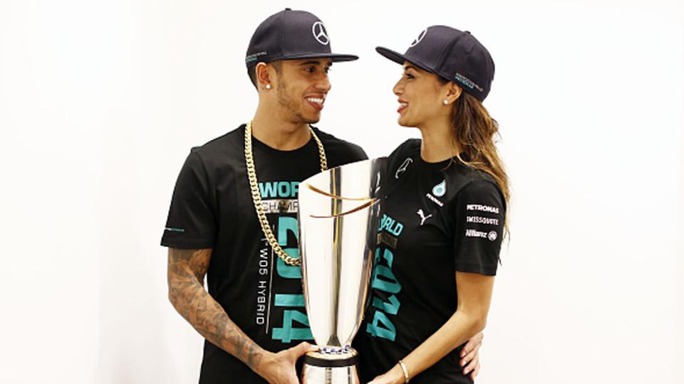 Lewis Hamilton dan Nicole Scherzinger. - INDOSPORT